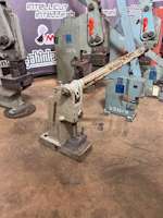 178521 Manual Punching Machine (13177)