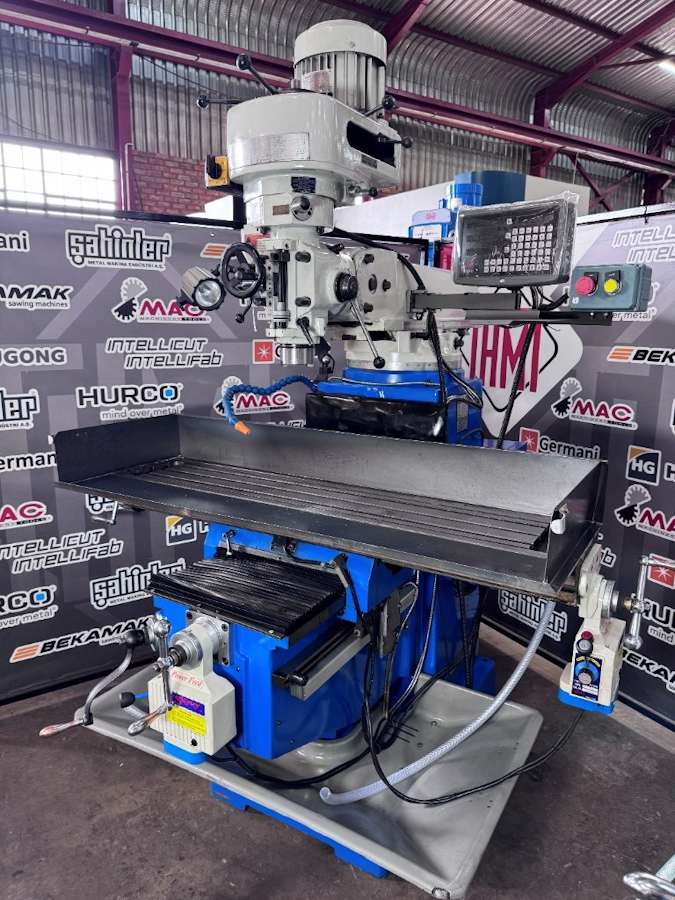 SMAC X6325 Turret Milling Machine (14557)