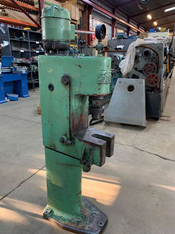 Brosi KTB2 Hydraulic C-Frame Press (10697)
